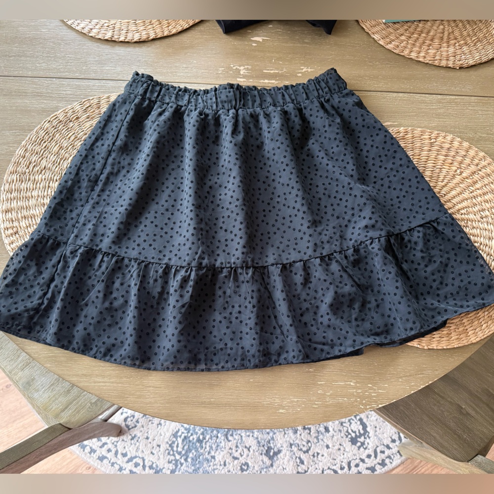 LOFT  Polka Dot Tiered Mini Skirt size medium